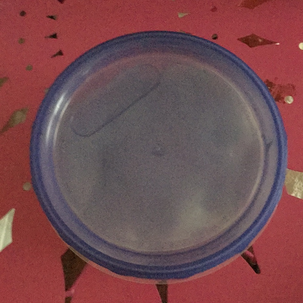 White glitter slime with activator no borax